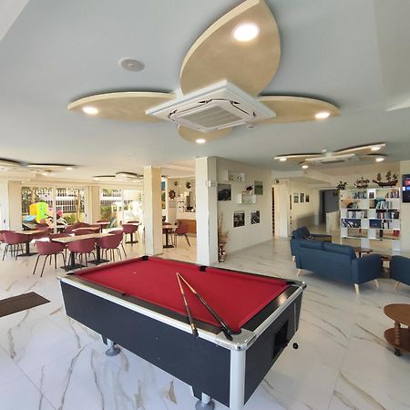 Hotel Palazzi Gabicce Mare Eksteriør bilde